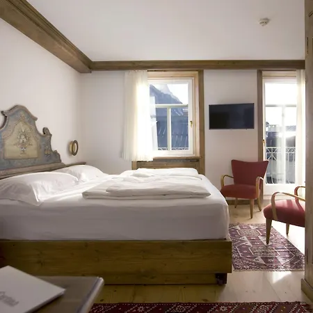 Cortina Отель 4*