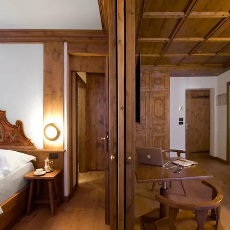 Cortina 4* Кортина-д'Ампеццо